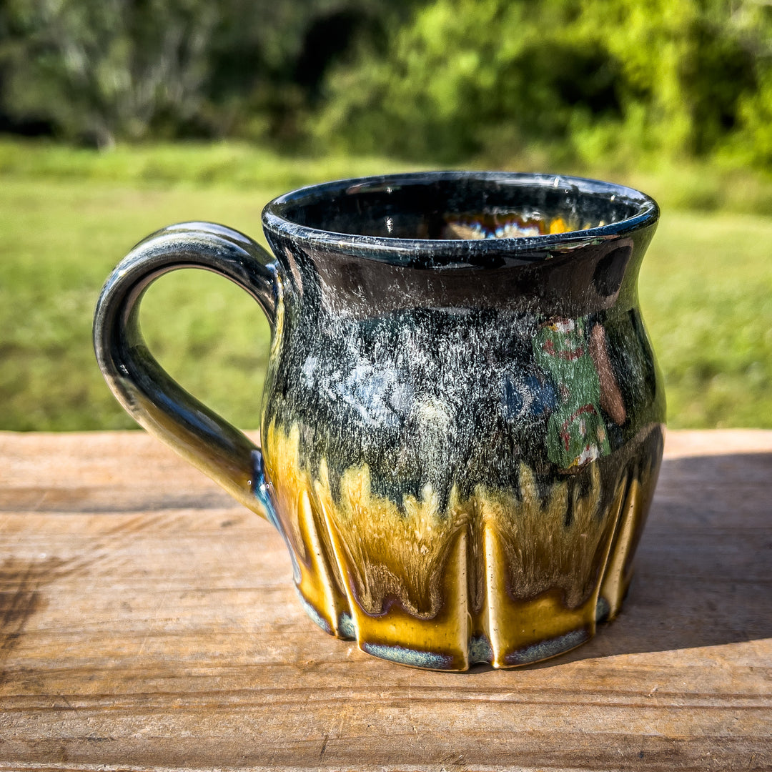 DRUNKN' POTTER CARVED COFFEE CUP